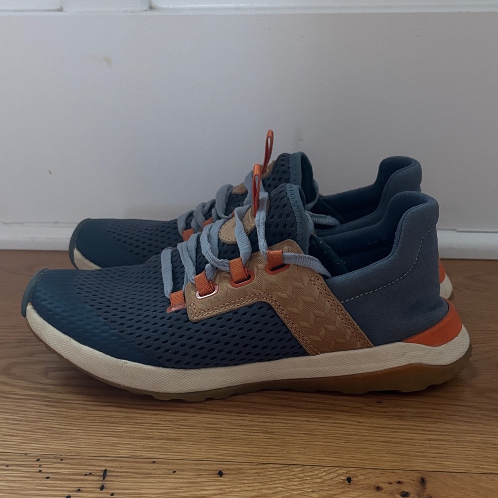 Olukai Stylish Gray and Orange Women’s Shoes